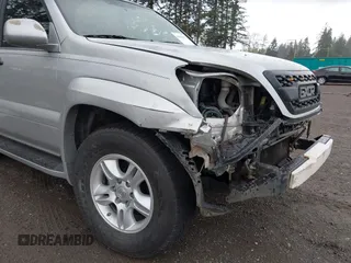 2007 Lexus GX 470 with VIN JTJBT20X870128907, listed as a IAAI auction lot 41997879 with 239,486 mi miles and . Bid and sale history available at DreamBid. Image 6.
