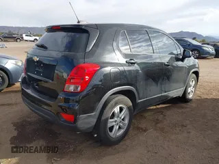 2021 Chevrolet Trax LS with VIN KL7CJKSB2MB315233, listed as a IAAI auction lot 41960660 with 79,627 mi miles. Bid and sale history available at carsss.com. Image 4.