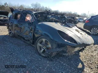 2024 Porsche Macan with VIN WP1AA2A54RLB04184, listed as a Copart auction lot 87127884 with Not Provided miles and Salvage Title. Bid and sale history available at DreamBid. Image 4.
