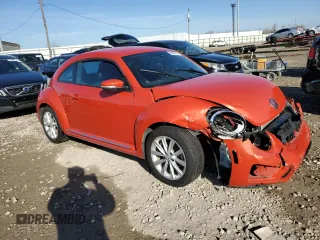 2018 Volkswagen Beetle S with VIN 3VWFD7AT6JM708068, listed as a Copart auction lot 49984705 with 91,634 mi miles and Salvage Title. Bid and sale history available at carsss.com. Image 4.