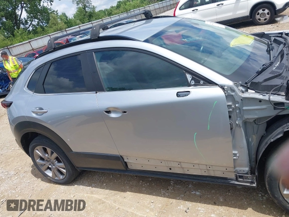 2021 Mazda CX-30 Select with VIN 3MVDMBBL1MM245514, listed as a IAAI auction lot 42517295 with 71,270 mi miles and . Bid and sale history available at DreamBid. Image 14.