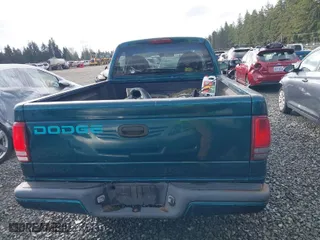 1998 Dodge Dakota SLT with VIN 1B7FL26X4WS692732, listed as a IAAI auction lot 41730518 with 187,285 mi miles. Bid and sale history available at carsss.com. Image 16.