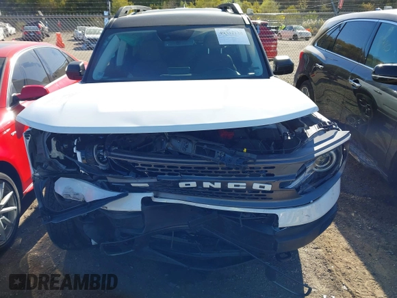 2023 Ford Bronco Sport Badlands z VIN 3FMCR9D93PRD33699, wystawiony jako IAAI lot #40632148 z przebiegiem 21 363 mil mil oraz . Historia ofert i sprzedaży dostępna na DreamBid. Obrazek 6.