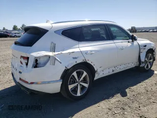 2022 Genesis GV80 with VIN KMUHBDSB6NU096569, listed as a Copart auction lot 58780744 with 17,642 mi miles and Salvage title. Bid and sale history available at DreamBid. Image 3.