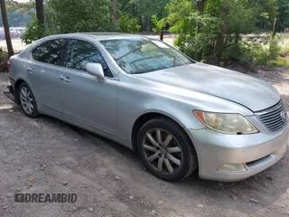 2007 Lexus LS 460 with VIN JTHBL46F675010952, listed as a IAAI auction lot 42529050 with 251,774 mi miles and . Bid and sale history available at DreamBid. Image 1.