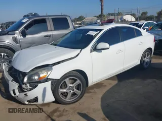 2012 Volvo S60 T5 с VIN YV1622FS0C2056306, выставлен на аукционе IAAI как лот 42394014 с пробегом 152 329 миль миль и . История ставок и продаж доступна на DreamBid. Изображение 15.