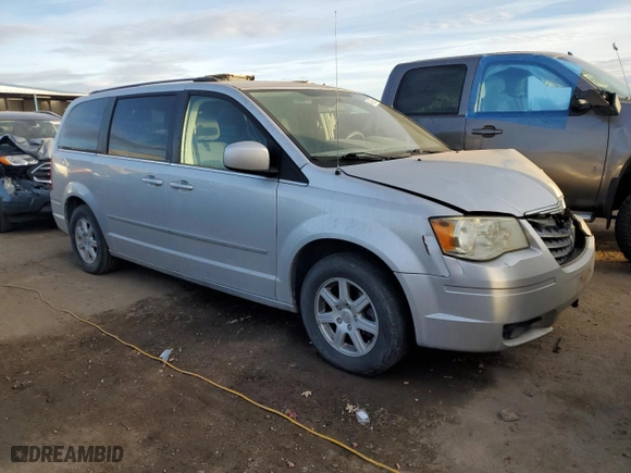 2010 Chrysler Town & Country Touring with VIN 2A4RR5D14AR293433, listed as a Copart auction lot 48035955 with 177,888 mi miles and Salvage Title. Bid and sale history available at carsss.com. Image 4.