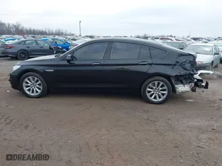 2016 BMW 5 Series Gran Turismo 550i xDrive with VIN WBA5M0C53GD085191, listed as a IAAI auction lot 41679692 with 117,326 mi miles. Bid and sale history available at carsss.com. Image 15.