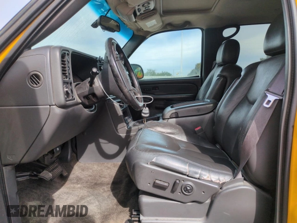 2004 Chevrolet Avalanche Z66 с VIN 3GNEC12T64G334407, выставлен на аукционе Copart как лот 58874815 с пробегом 204 070 миль миль и Списание • Salvage title. История ставок и продаж доступна на DreamBid. Изображение 7.