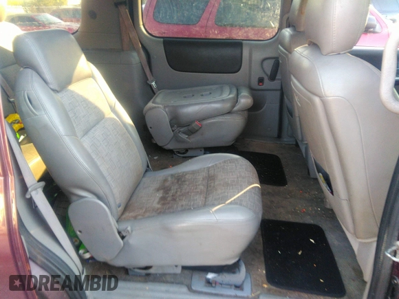 2006 Pontiac Montana SV6 with VIN 1GMDV33LX6D229549, listed as a IAAI auction lot 34789099 with 236,978 mi miles. Bid and sale history available at carsss.com. Image 8.