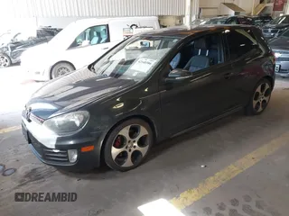 2013 Volkswagen GTI z VIN WVWED7AJ7DW009274, wystawiony jako IAAI lot #42148586 z przebiegiem 119 377 mil mil oraz . Historia ofert i sprzedaży dostępna na DreamBid. Obrazek 17.