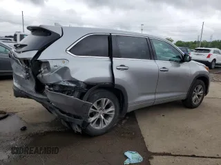 2015 Toyota Highlander LE Plus z VIN 5TDZKRFH5FS096605, wystawiony jako Copart lot #58652845 z przebiegiem 201 613 mil mil oraz Czysty tytuł • Clean title. Historia ofert i sprzedaży dostępna na DreamBid. Obrazek 3.
