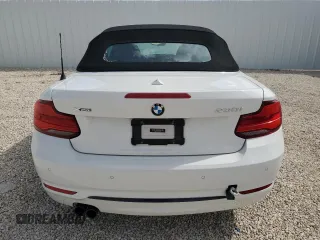 2019 BMW 2 Series 230i xDrive with VIN WBA2K1C53K7D28538, listed as a Copart auction lot 70381304 with 41,826 mi miles and Non Repairable. Bid and sale history available at carsss.com. Image 6.