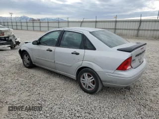 2000 Ford Focus SE with VIN 1FAFP3436YW300149, listed as a Copart auction lot 42231215 with Not provided miles and Salvage title. Bid and sale history available at DreamBid. Image 2.