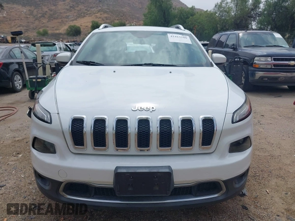 2014 Jeep Cherokee Limited with VIN 1C4PJLDB2EW173127, listed as a IAAI auction lot 42413180 with 107,871 mi miles and . Bid and sale history available at DreamBid. Image 12.