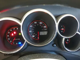 2007 Pontiac Vibe with VIN 5Y2SL658X7Z436345, listed as a Copart auction lot 72460924 with 136,691 mi miles and Salvage Title. Bid and sale history available at carsss.com. Image 9.