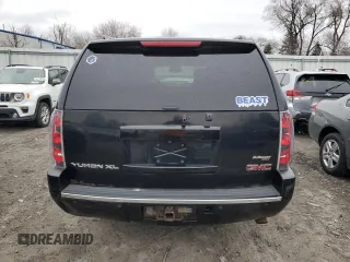 2008 GMC Yukon XL z VIN 1GKFK66858J167629, wystawiony jako Copart lot #50407075 z przebiegiem 182 832 mil mil oraz Szkoda całkowita • Salvage title. Historia ofert i sprzedaży dostępna na DreamBid. Obrazek 6.