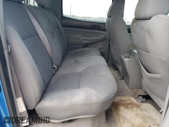 2005 Toyota Tacoma PreRunner with VIN 5TEKU72N05Z011571, listed as a Copart auction lot 70283634 with 178,960 mi miles and Salvage Title. Bid and sale history available at carsss.com. Image 10.