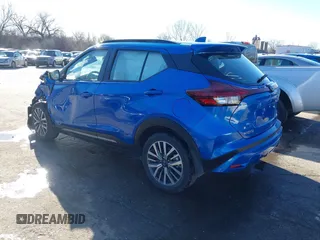 2024 Nissan Kicks SR with VIN 3N1CP5DV3RL495793, listed as a IAAI auction lot 41077823 with 17,252 mi miles and . Bid and sale history available at DreamBid. Image 3.