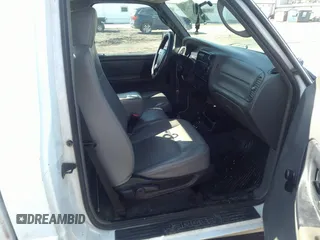 2006 Ford Ranger XL z VIN 1FTYR10D86PA56088, wystawiony jako IAAI lot #41770658 z przebiegiem 186 864 mil mil oraz . Historia ofert i sprzedaży dostępna na DreamBid. Obrazek 5.