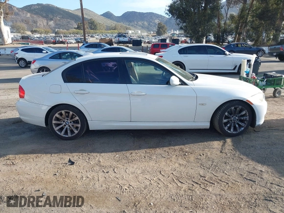 2011 BMW 3 Series 328i with VIN WBAPH5G58BNM73752, listed as a IAAI auction lot 41871258 with 120,822 mi miles and . Bid and sale history available at DreamBid. Image 12.