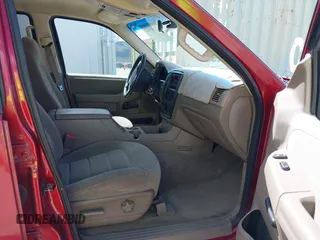 2002 Ford Explorer XLT with VIN 1FMZU63E52ZB51528, listed as a IAAI auction lot 42130332 with 182,361 mi miles and . Bid and sale history available at DreamBid. Image 5.