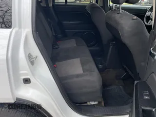 2016 Jeep Compass Sport with VIN 1C4NJCBA3GD568160, listed as a Copart auction lot 44409505 with 174,612 mi miles and Clean title. Bid and sale history available at DreamBid. Image 6.