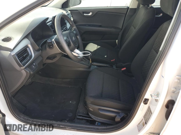 2021 Kia Rio LX with VIN 3KPA24AD5ME382840, listed as a Copart auction lot 48583955 with 20,183 mi miles and Salvage Title. Bid and sale history available at carsss.com. Image 7.
