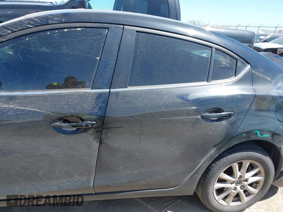 2014 Mazda 3 i Touring with VIN JM1BM1V79E1140025, listed as a IAAI auction lot 41861473 with 171,715 mi miles and . Bid and sale history available at DreamBid. Image 14.