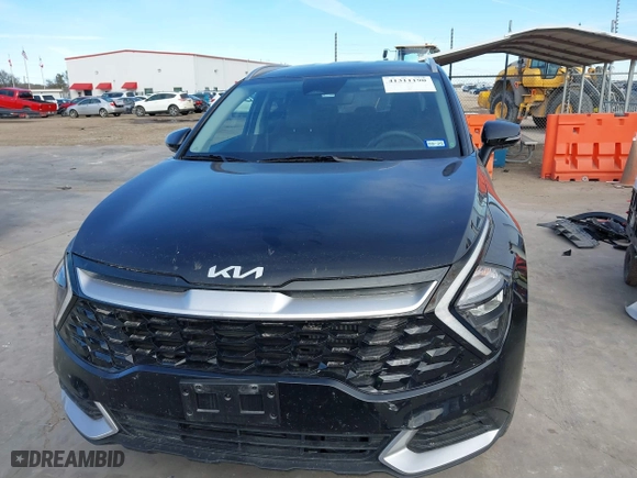 2023 Kia Sportage Hybrid EX with VIN KNDPVCAGXP7084083, listed as a IAAI auction lot 41311190 with 16,064 mi miles. Bid and sale history available at carsss.com. Image 13.