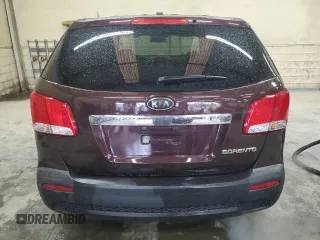 2012 Kia Sorento LX with VIN 5XYKTCA6XCG302611, listed as a Copart auction lot 52367985 with 180,671 mi miles and Clean Title. Bid and sale history available at DreamBid. Image 6.