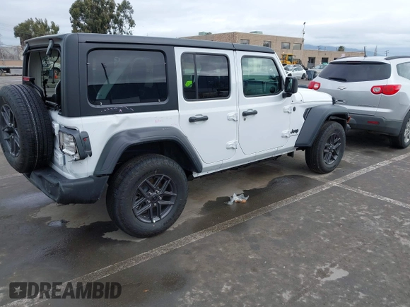 2025 Jeep Wrangler Sport S with VIN 1C4PJXDN0SW524002, listed as a IAAI auction lot 41625940 with 1,924 mi miles and . Bid and sale history available at DreamBid. Image 4.