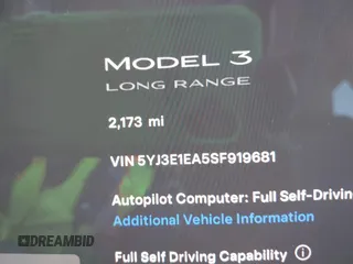 2025 Tesla Model 3 Long Range with VIN 5YJ3E1EA5SF919681, listed as a IAAI auction lot 41818042 with 2,173 mi miles and . Bid and sale history available at DreamBid. Image 16.