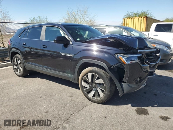 2024 Volkswagen Atlas SE with VIN 1V2WE2CA2RC220214, listed as a Copart auction lot 56092105 with 35,083 mi miles and Salvage title. Bid and sale history available at DreamBid. Image 4.