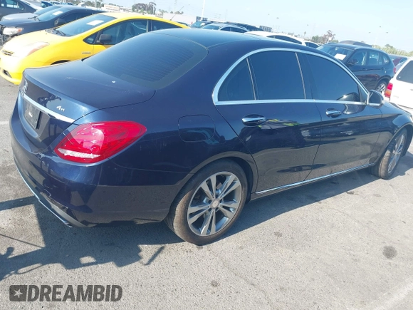 2015 Mercedes-Benz C 300 Luxury with VIN 55SWF4KB4FU041674, listed as a IAAI auction lot 42119879 with 162,017 mi miles and . Bid and sale history available at carsss.com. Image 4.