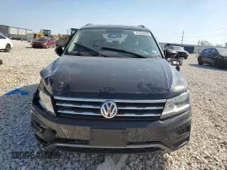 2020 Volkswagen Tiguan S z VIN 3VV1B7AX6LM103686, wystawiony jako Copart lot #47294995 z przebiegiem 66 966 mil mil oraz Szkoda całkowita • Salvage title. Historia ofert i sprzedaży dostępna na DreamBid. Obrazek 5.