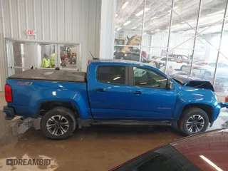 2021 Chevrolet Colorado 4WD Z71 with VIN 1GCGTDEN7M1141049, listed as a IAAI auction lot 41223962 with 62,114 mi miles. Bid and sale history available at carsss.com. Image 13.