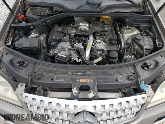 2008 Mercedes-Benz M 320 CDI with VIN 4JGBB22E28A372254, listed as a Copart auction lot 58625865 with 205,329 mi miles and Salvage title. Bid and sale history available at DreamBid. Image 12.