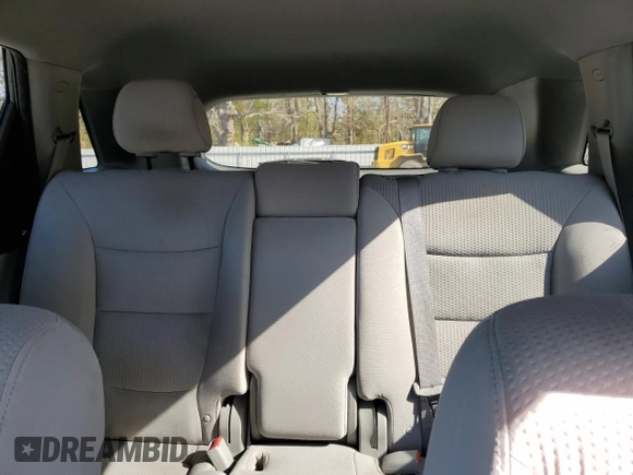 2011 Kia Sorento LX with VIN 5XYKT3A11BG154397, listed as a Copart auction lot 51229365 with 149,922 mi miles and Salvage Title. Bid and sale history available at carsss.com. Image 10.