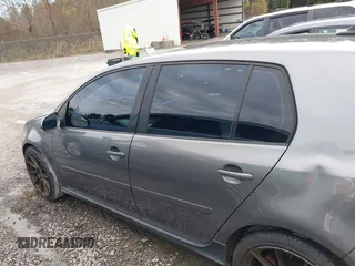 2009 Volkswagen GTI z VIN WVWHV71K79W109174, wystawiony jako IAAI lot #41327836 z przebiegiem 192 645 mil mil oraz . Historia ofert i sprzedaży dostępna na DreamBid. Obrazek 14.