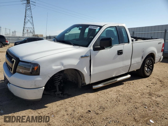 2004 Ford F-150 XL z VIN 1FTRF12W84NB39296, wystawiony jako Copart lot #54334695 z przebiegiem 299 033 mil mil oraz Szkody całkowita. Historia ofert i sprzedaży dostępna na DreamBid. Obrazek 1.