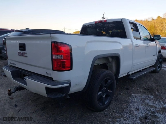 2016 GMC Sierra 1500 with VIN 1GTV2LEH2GZ350803, listed as a IAAI auction lot 41310105 with 135,662 mi miles. Bid and sale history available at carsss.com. Image 4.