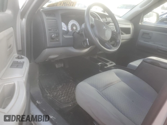 2008 Dodge Dakota with VIN 1D7HW32K78S539772, listed as a Copart auction lot 89014395 with 140,437 mi miles and Clean title. Bid and sale history available at DreamBid. Image 8.