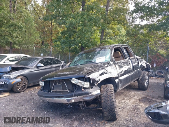 1999 Chevrolet Silverado 1500 LT with VIN 1GCEK19T5XE103902, listed as a IAAI auction lot 40495191 with Not Provided miles and . Bid and sale history available at DreamBid. Image 2.