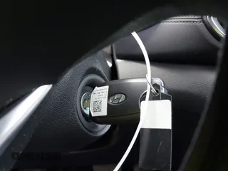 2023 Hyundai Santa Fe SE с VIN 5NMS1DAJ0PH600595, выставлен на аукционе IAAI как лот 42222512 с пробегом 16 853 миль миль и . История ставок и продаж доступна на DreamBid. Изображение 11.