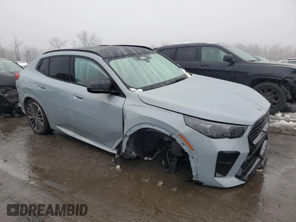 2024 BMW X2 M35i with VIN WBX83GM08R5Z46721, listed as a Copart auction lot 84721724 with 5,872 mi miles and Salvage Title. Bid and sale history available at carsss.com. Image 4.