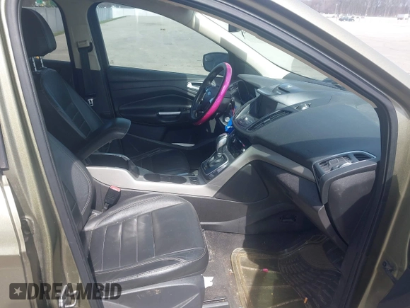 2013 Ford Escape SEL с VIN 1FMCU9H99DUC87471, выставлен на аукционе IAAI как лот 41863601 с пробегом 225 429 миль миль и . История ставок и продаж доступна на DreamBid. Изображение 5.