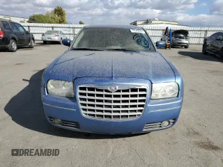 2007 Chrysler 300 Signature with VIN 2C3KA53G17H846188, listed as a Copart auction lot 78549034 with 121,198 mi miles and Clean Title. Bid and sale history available at carsss.com. Image 5.
