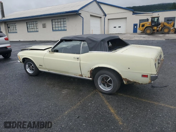 1970 Ford Mustang z VIN 0F03F162390, wystawiony jako Copart lot #60489935 z przebiegiem 99 932 mil mil oraz Czysty tytuł • Clean title. Historia ofert i sprzedaży dostępna na DreamBid. Obrazek 2.