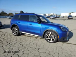 2025 MINI Countryman SE z VIN WMZ53GA00S7R46503, wystawiony jako Copart lot #51708425 z przebiegiem 2 654 mil mil oraz Szkoda całkowita • Salvage title. Historia ofert i sprzedaży dostępna na DreamBid. Obrazek 4.
